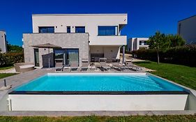 Sea View Villa Sun Sea & Fire